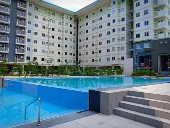 Staycation Amaia Altaraza Condominium Caloocan Exterior photo